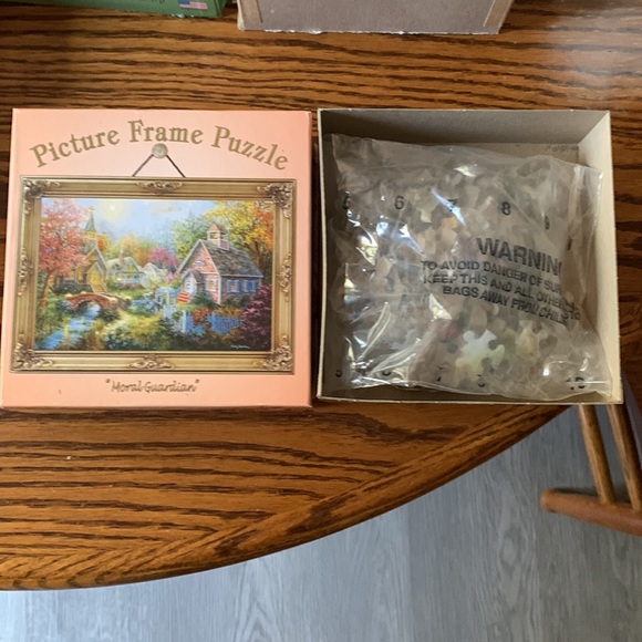 Bundle of 4 puzzles - Picture 9 of 10